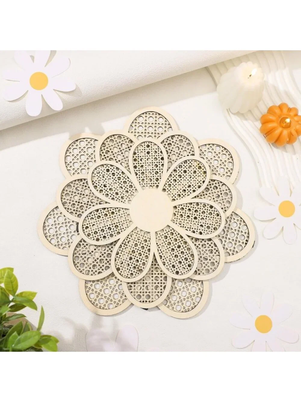 Boho Wooden Daisy Flower Wall Decor Set - 6 Pcs Rustic Home Accent Decor